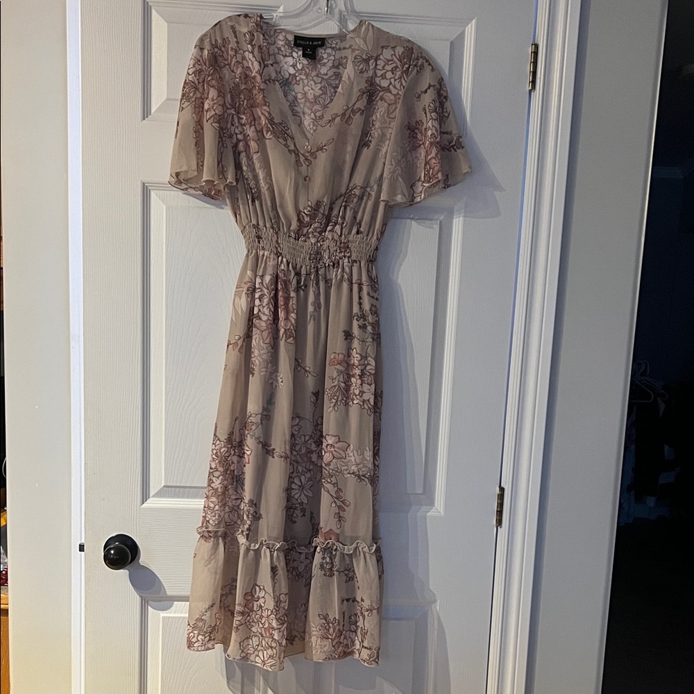 Stella & Julie Taupe Floral Midi Dress with Dusty Rose Print